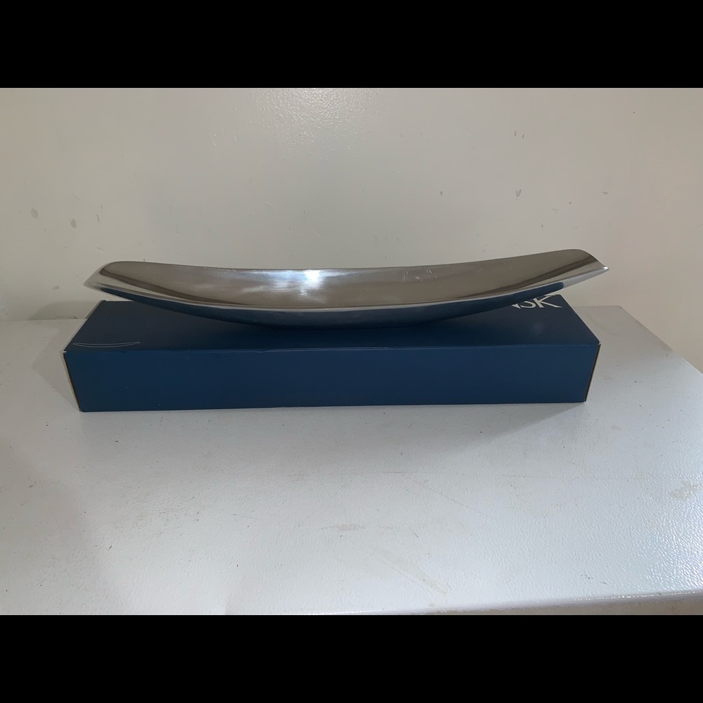 Canoe bowl